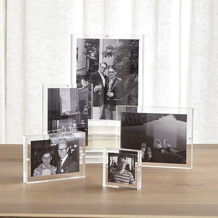 Acrylic Frames 4x6 with Magnets，Double Sided Frameless Magnetic Picture Frames for Desktop